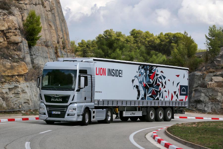  MAN TGX 18.500 4x2 XXL 2017 года  (фото 10 из 12)